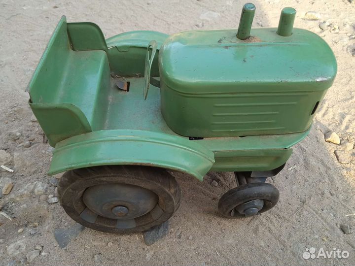 Игрушки из СССР машинки