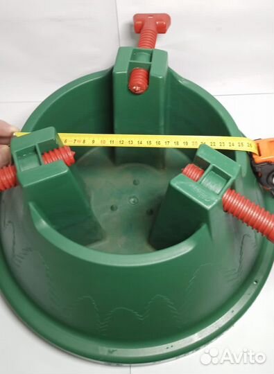 Подставка под елку