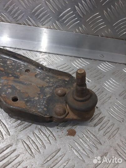 Рычаг передний правый Fiat Albea 350A1000