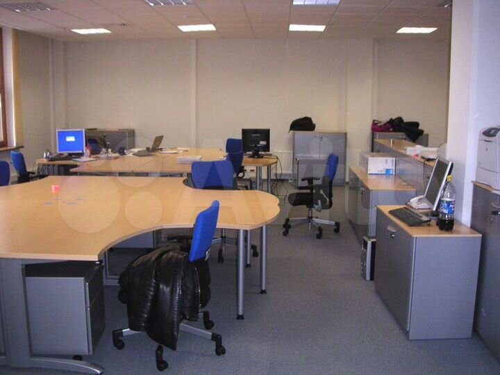 Свободного назначения, офис 1900 м²