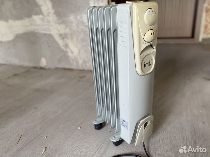 Масляный радиатор Irit-07/обогреватель