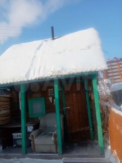 Дом 28 м² на участке 4 сот.