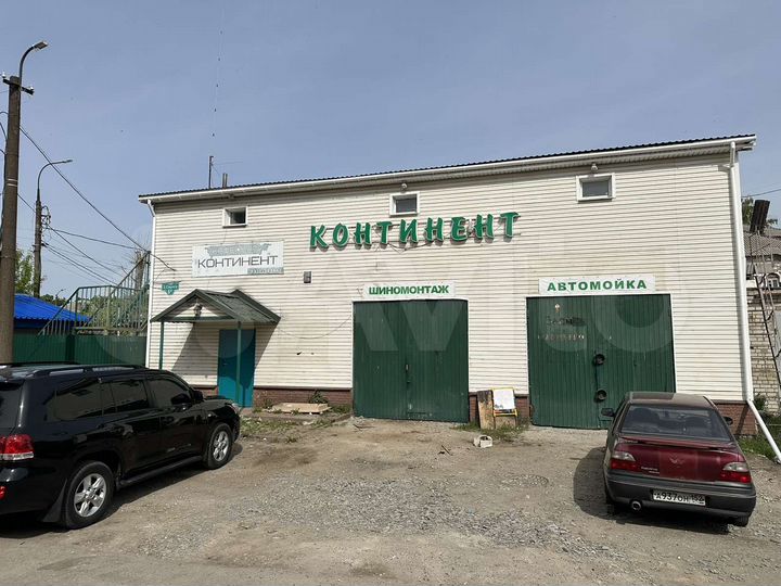 Гараж, > 30 м²