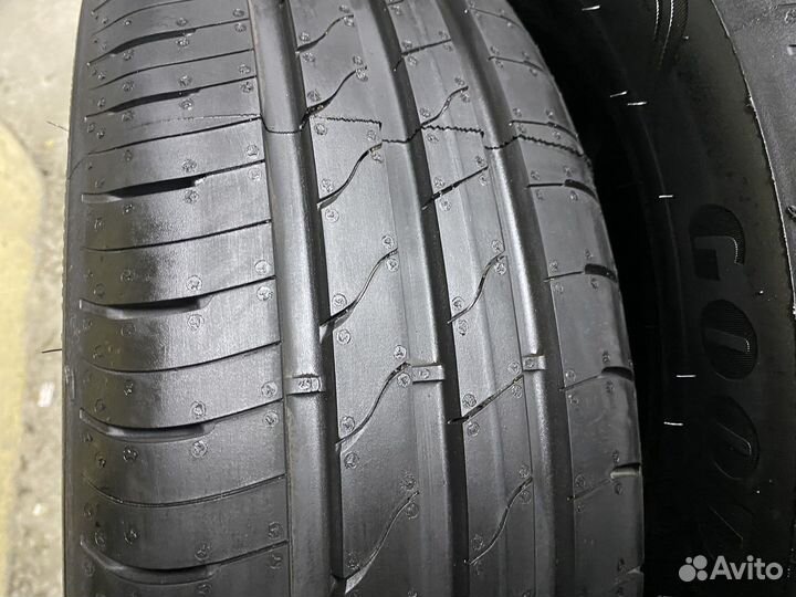 Goodyear EfficientGrip Performance 2 195/65 R15 91H