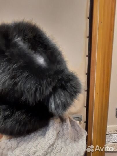 Шапка зимняя меховая женская из песца и кожи