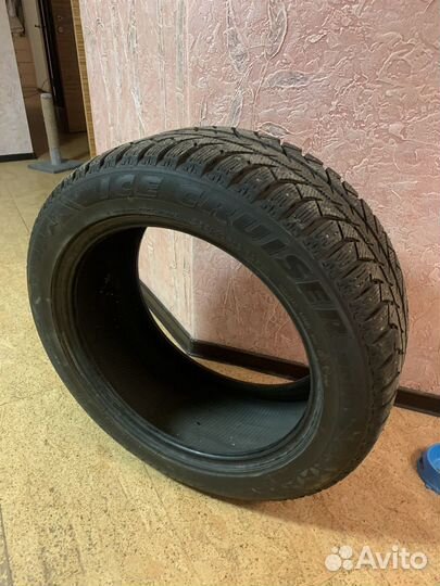 Bridgestone Ice Cruiser 7000 255/50 R19 107T
