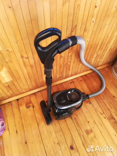 Пылесос Samsung мощный