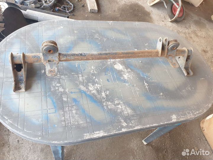 Передняя балка на приору