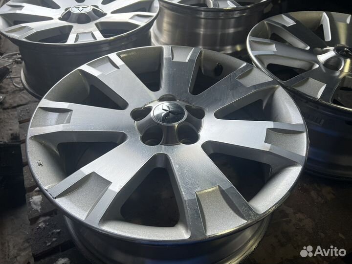 Диски литые R18 Mitsubishi Outlander