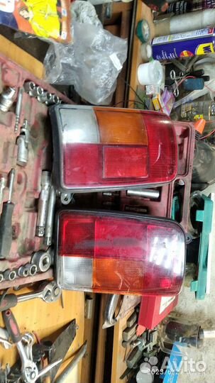 Фары задние