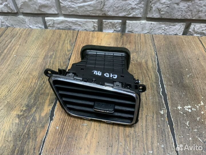 Kia Ceed Дефлектор воздушный левый и правый