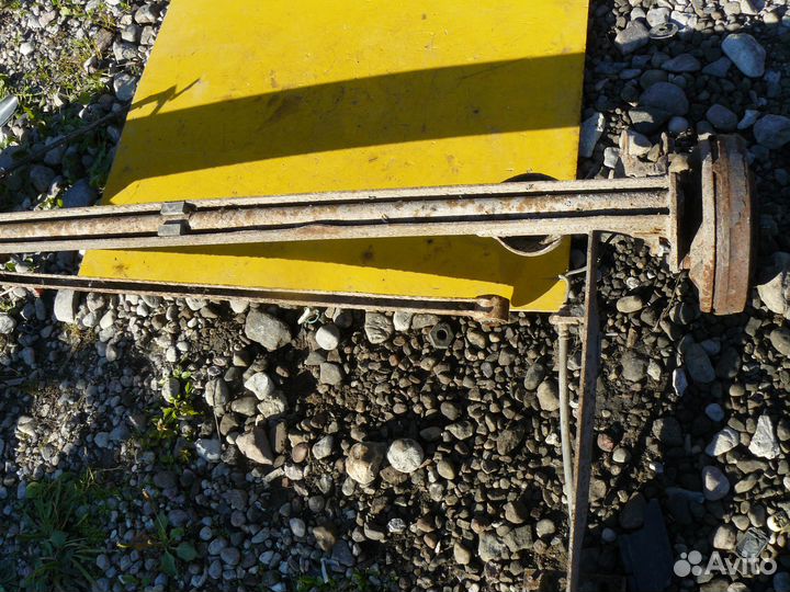 Балка задняя для Kia Rio 2003г