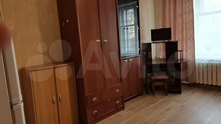 Комната 10 м² в 4-к., 4/5 эт.