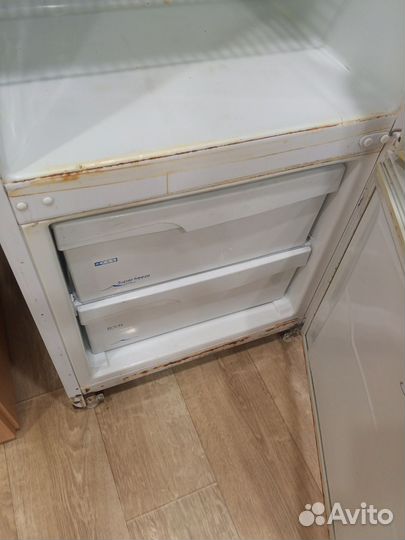 Холодильник бу