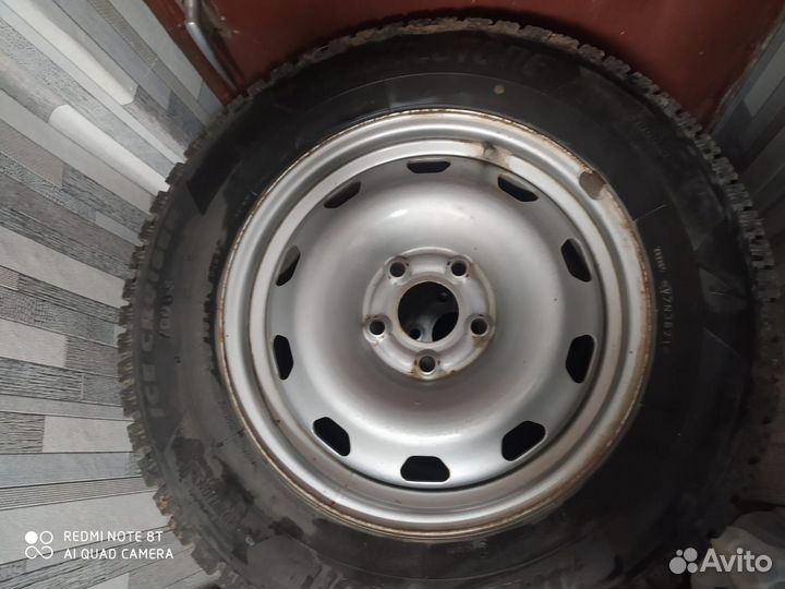 Bridgestone WT17 215/65 R16