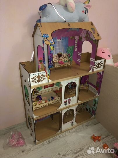 Домик кукольный