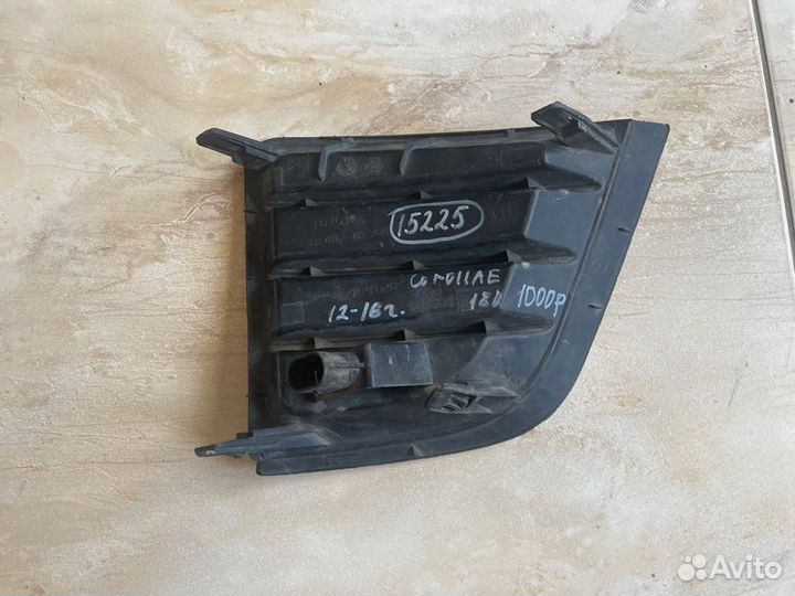 Накладка птф левая Toyota Corolla E 180 С 2012 По