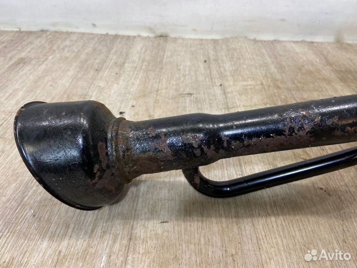 Горловина топливного бак Nissan Note E11 (1.4)