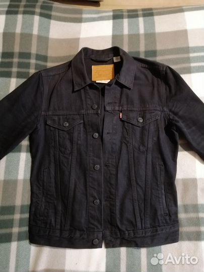 Levis Trucker джинсовая куртка чёрная