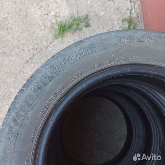 Bridgestone B330 65/65 R15