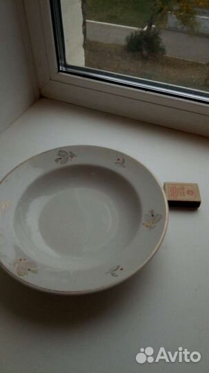 Тарелки сервировочные большие