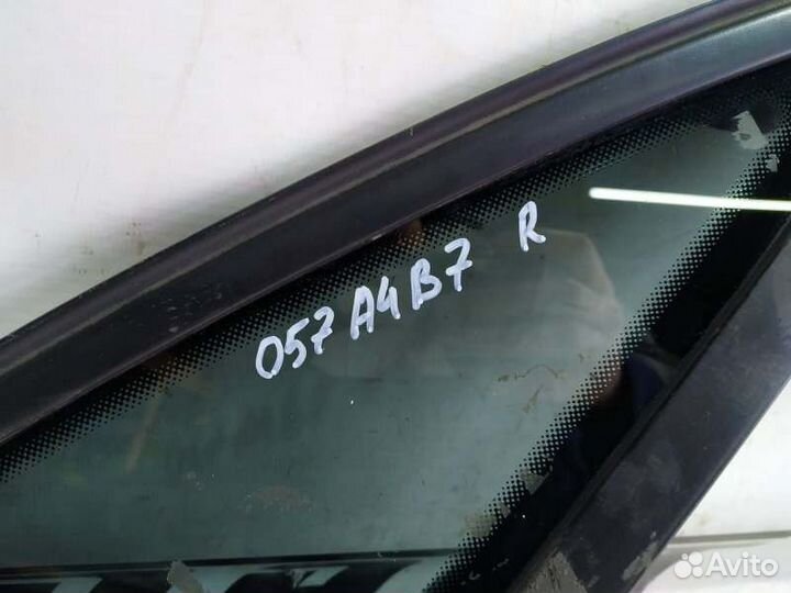 Форточка правая Audi A4 B7 2.0 BWE 2007