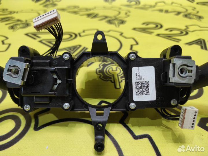 Блок под рулевых переключателей Volkswagen Tiguan