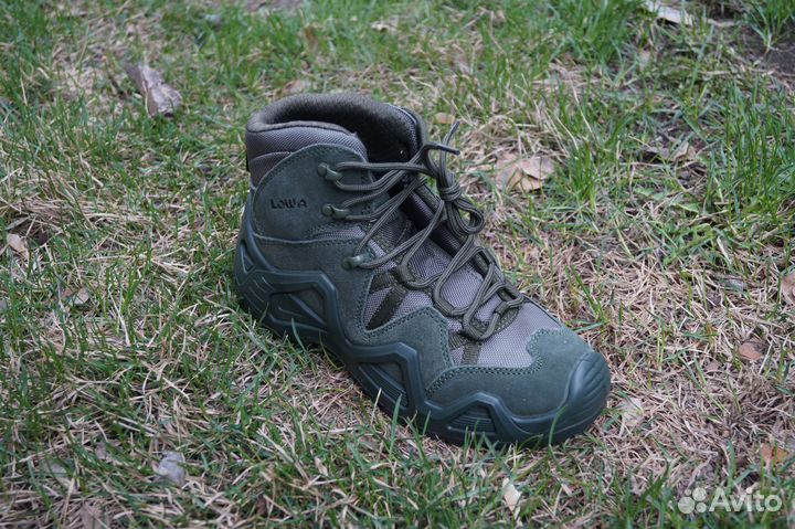 Ботинки тактические lowa