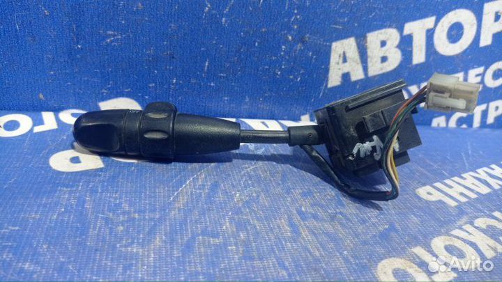 Переключатель поворотов Chevrolet Aveo T250