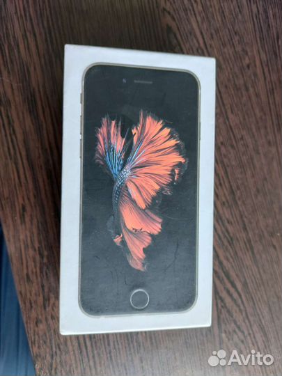 Коробка от iPhone 6s