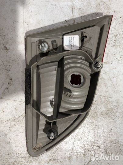 Фонарь внутренний задний правый Nissan Almera G15