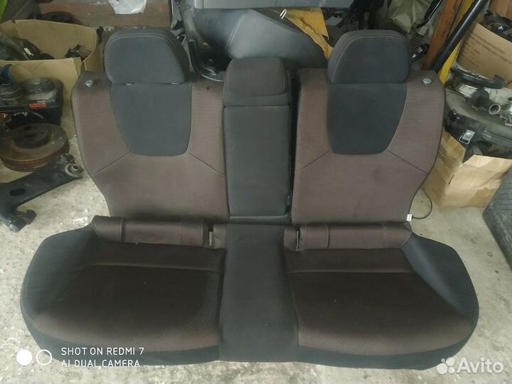 Сиденье заднее на Subaru Impreza XV GH7 2007-2011г