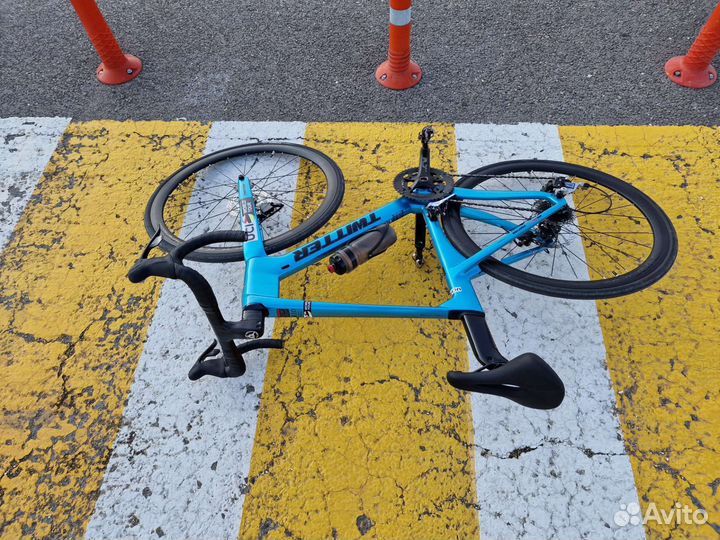 Шоссейный велосипед карбон