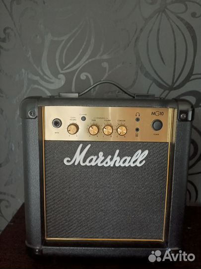 Электрогитара ibanez gio + комбо marshall mg10