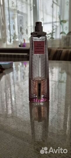 Givenchy live irresistible blossom crush