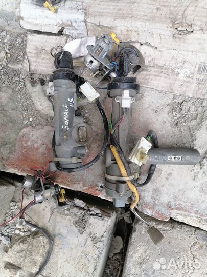 Замок зажигания и дверей Sonata Hyundai