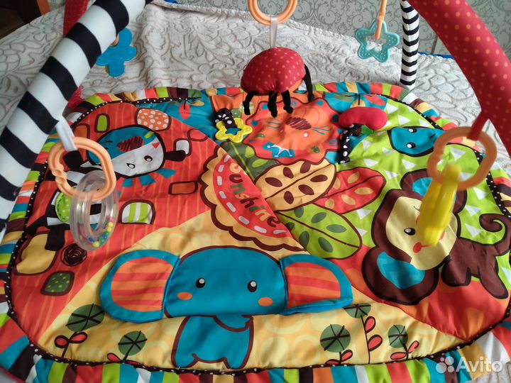 Развивающий коврик