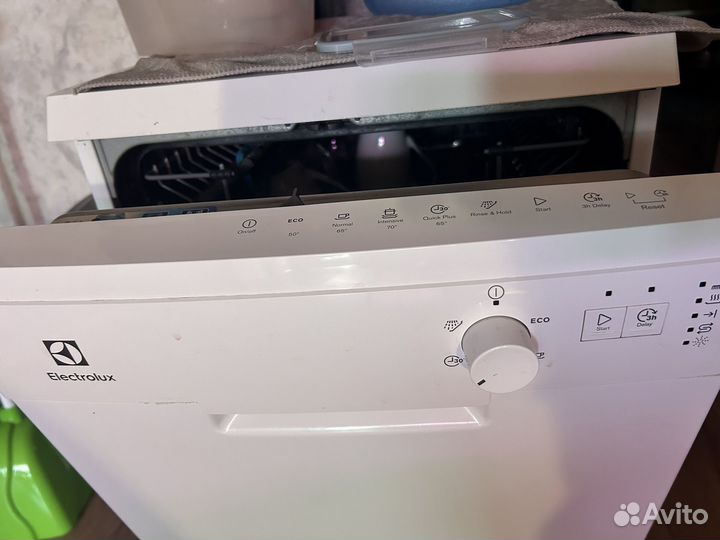 Посудомоечная машина 45 см Electrolux