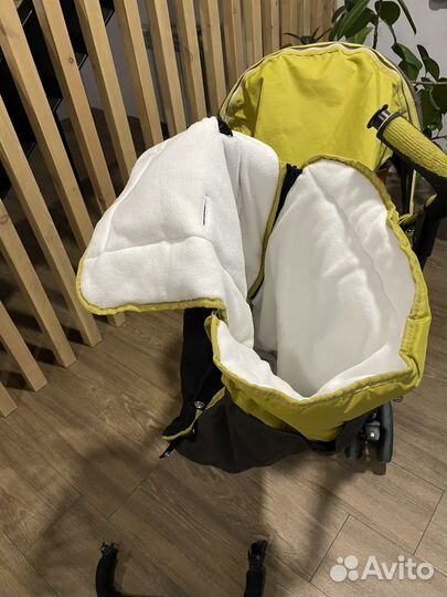 Прогулочная коляска трость