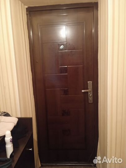 Дверь входная б/у китайская