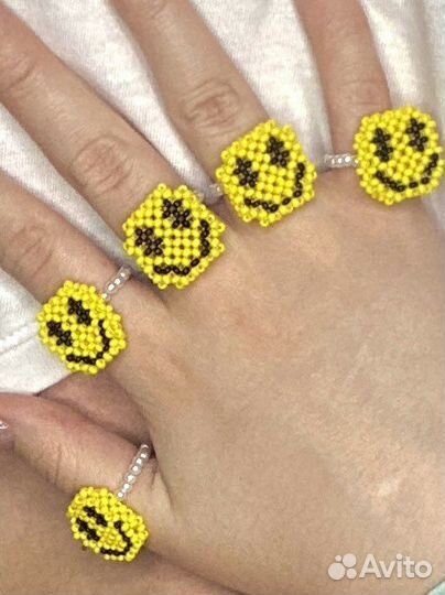 Кольцо из бисера