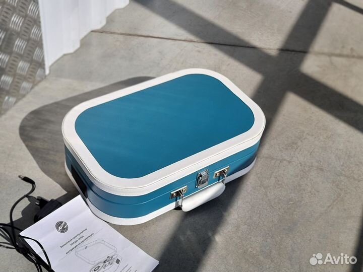 Проигрыватель виниловых пластинок Alive