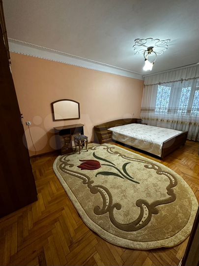 3-к. квартира, 65 м², 1/5 эт.