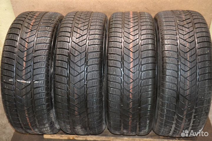 Pirelli Scorpion Winter 235/55 R18 104H