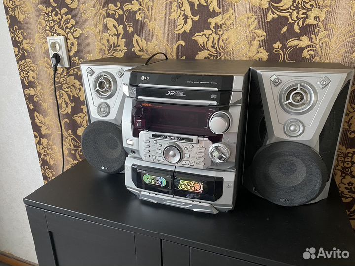 Музыкальный центр lg