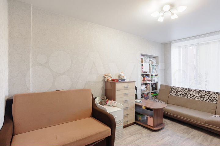 Комната 12,4 м² в 3-к., 1/7 эт.
