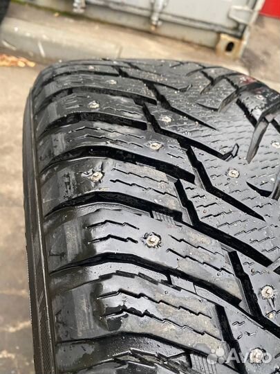 Nokian Tyres Hakkapeliitta 8 SUV 275/55 R20 117T