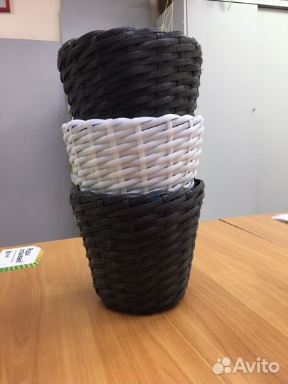 Кашпо из ротанга