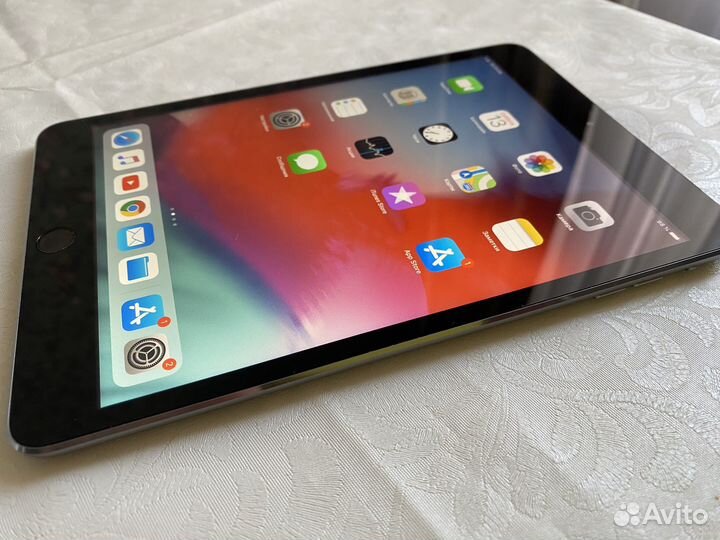 iPad mini 3 16gb cellular