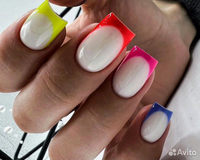 Наращивание ногтей